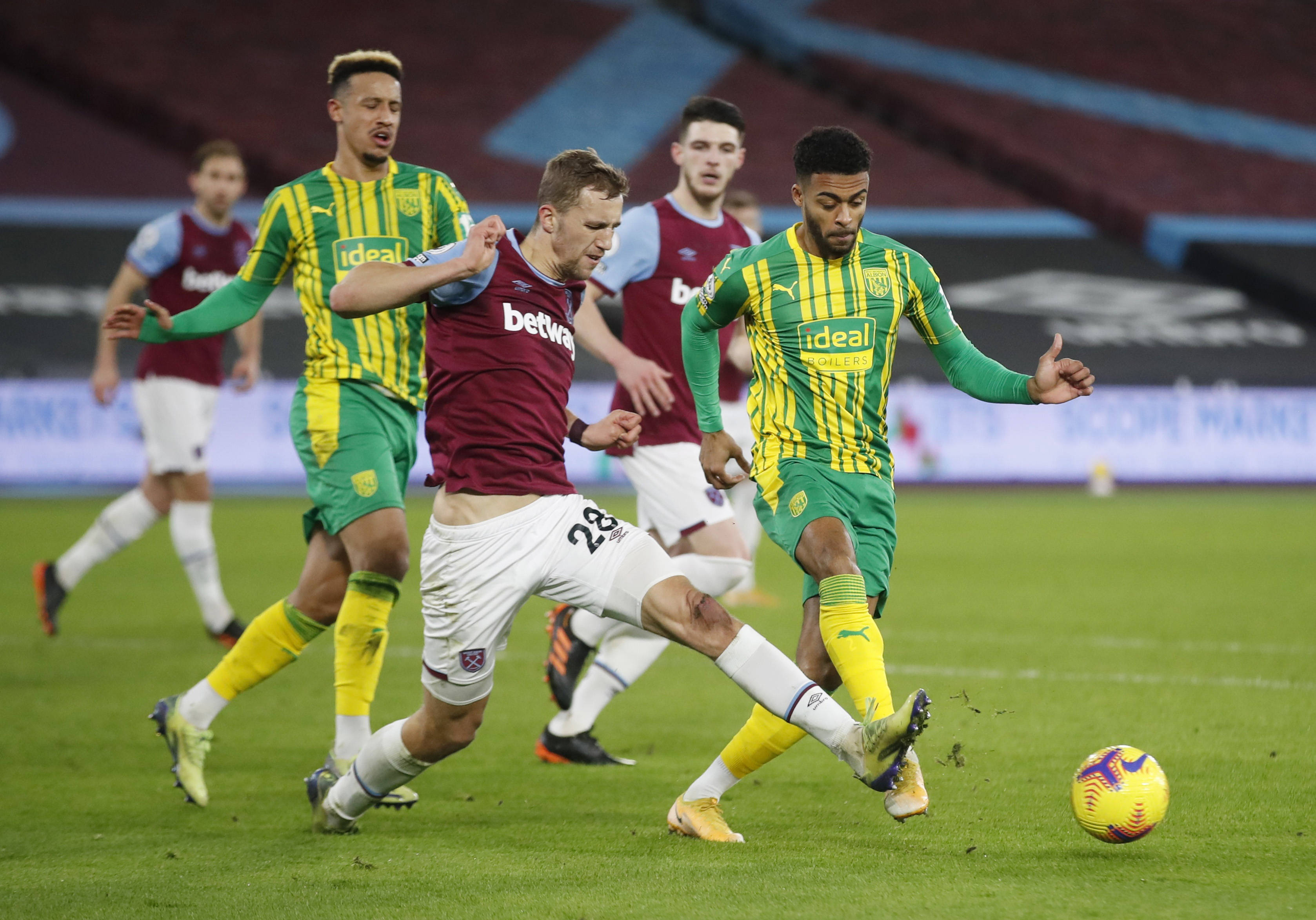 条款和分期 条款和分期